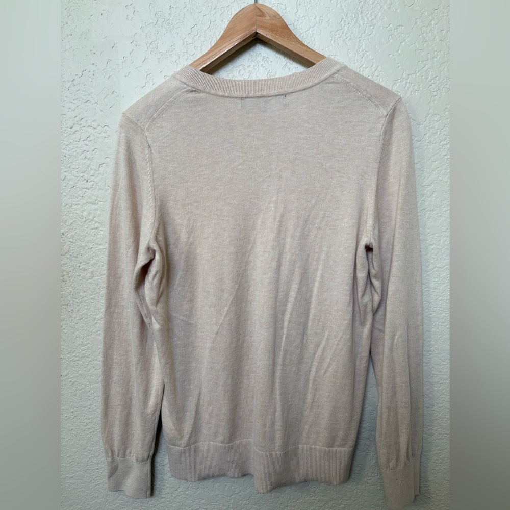 Quince Lightweight Cashmere V-Neck Sweater Heather Oatmeal Beige Sand Pullover - Picture 5 of 7